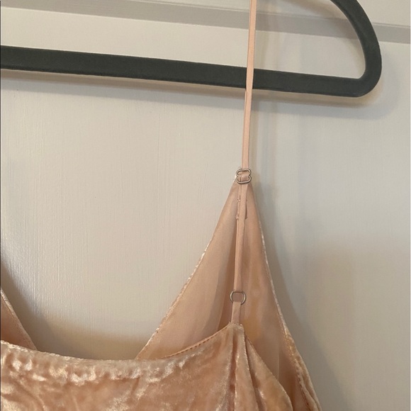 Velvet pale pink camisole - Picture 5 of 6